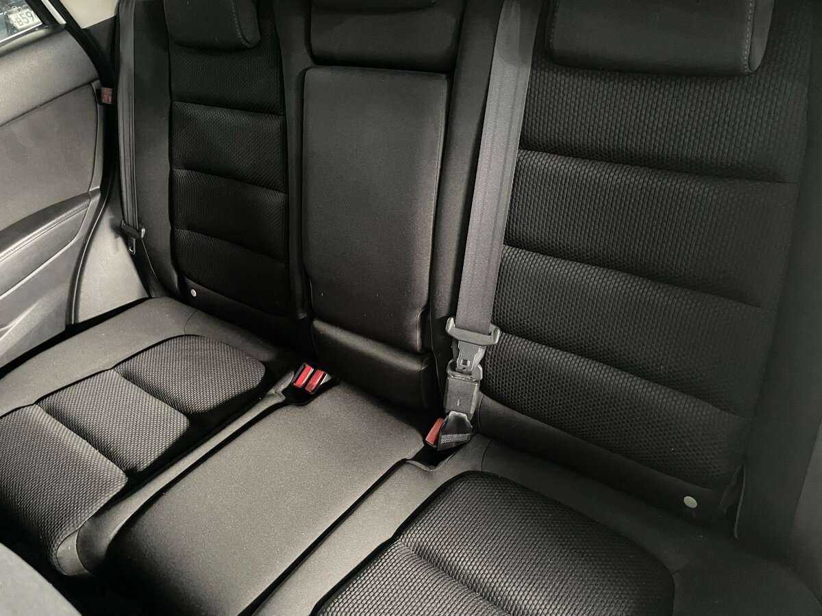 Б/У Мазда Ц-Икс-5 2016 года. Фото: #17