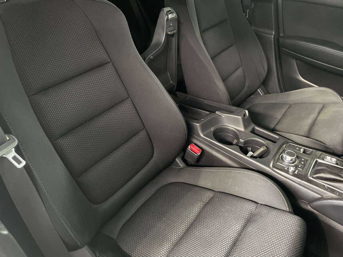 Б/У Мазда Ц-Икс-5 2016 года. Фото: #18