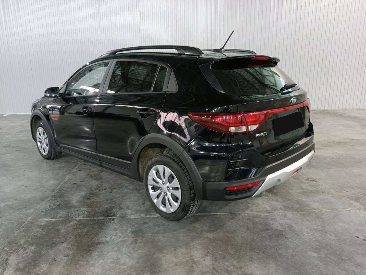 Б/У Киа Рио 2021 года. Фото: #2