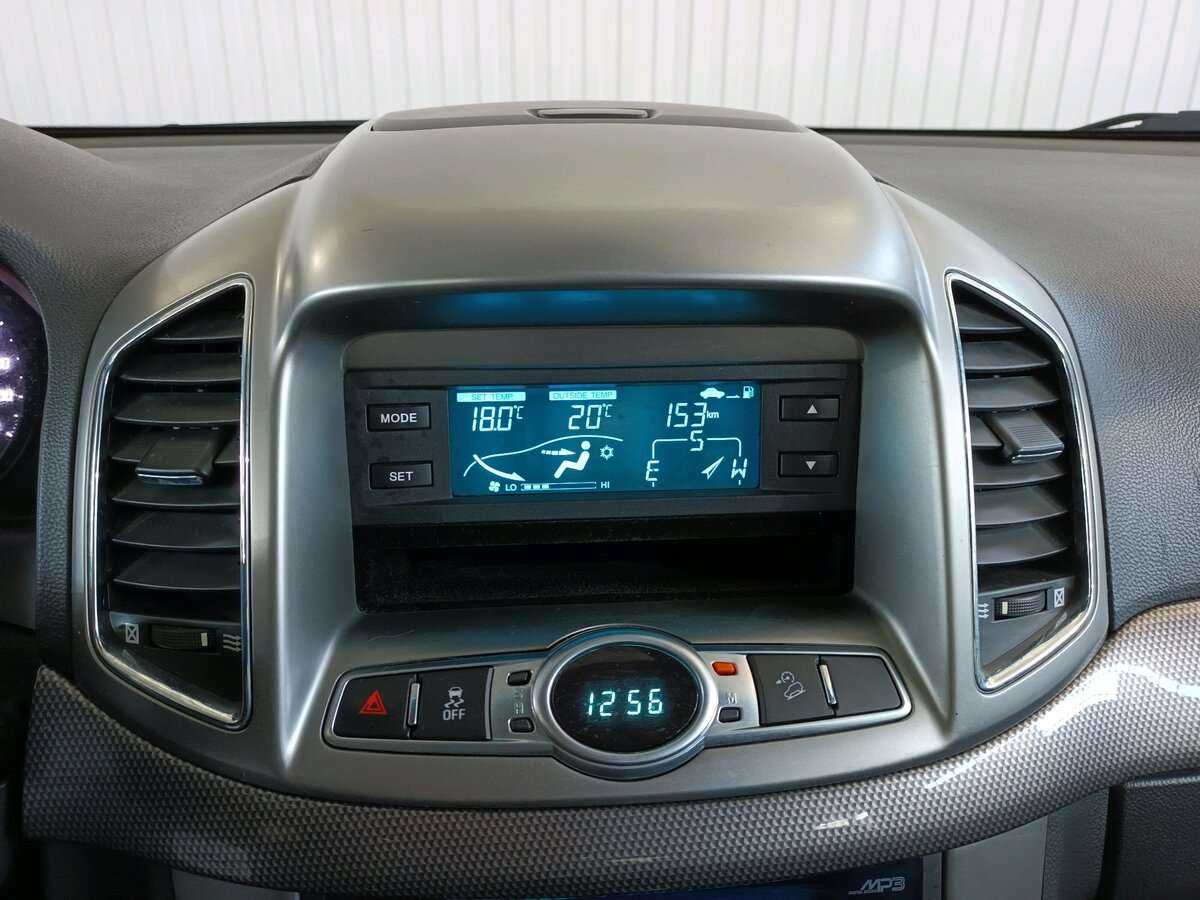 Б/У Шевроле Каптива 2013 года. Фото: #12