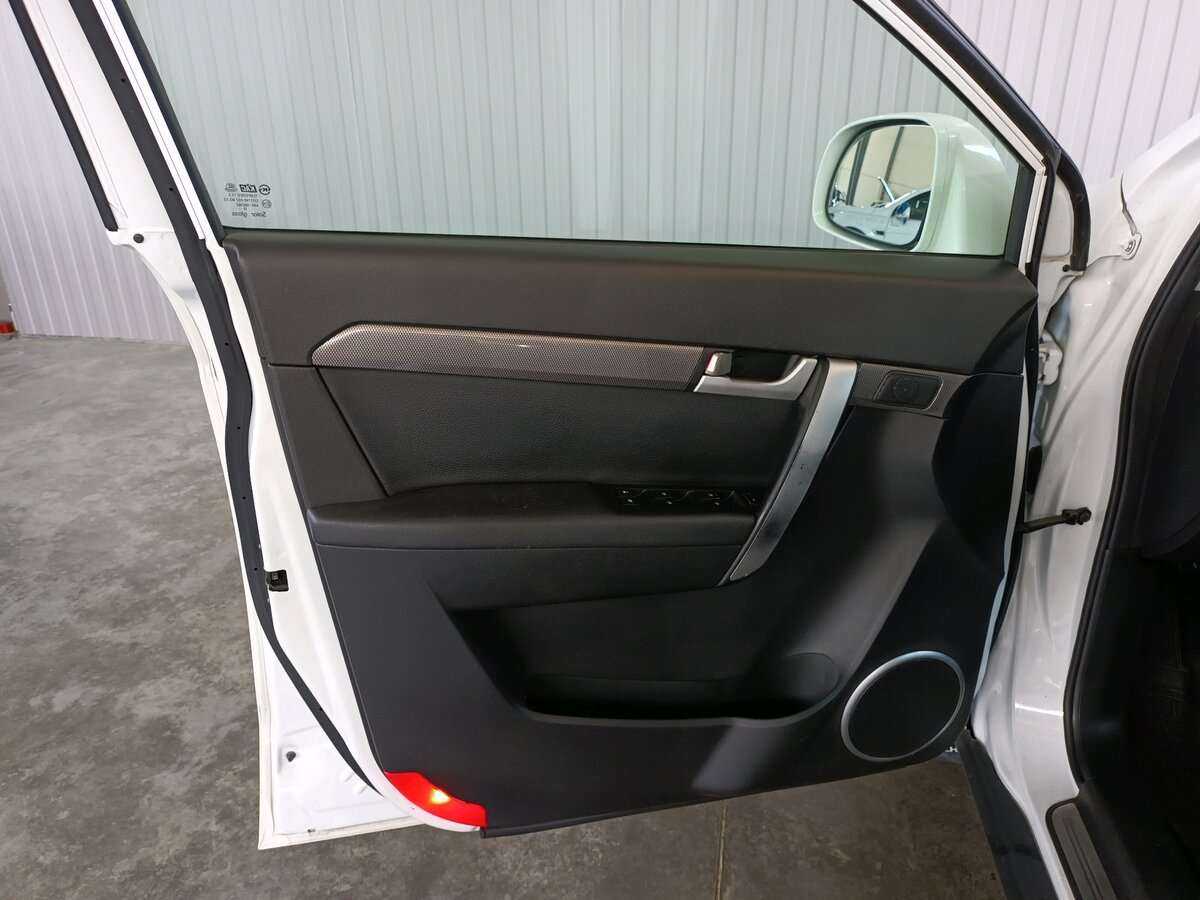 Б/У Шевроле Каптива 2013 года. Фото: #17