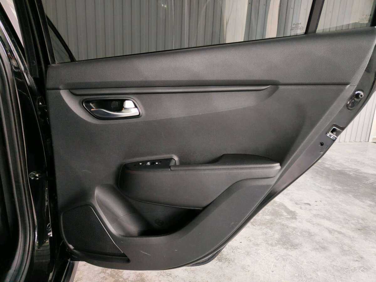 Б/У Киа Рио 2021 года. Фото: #17