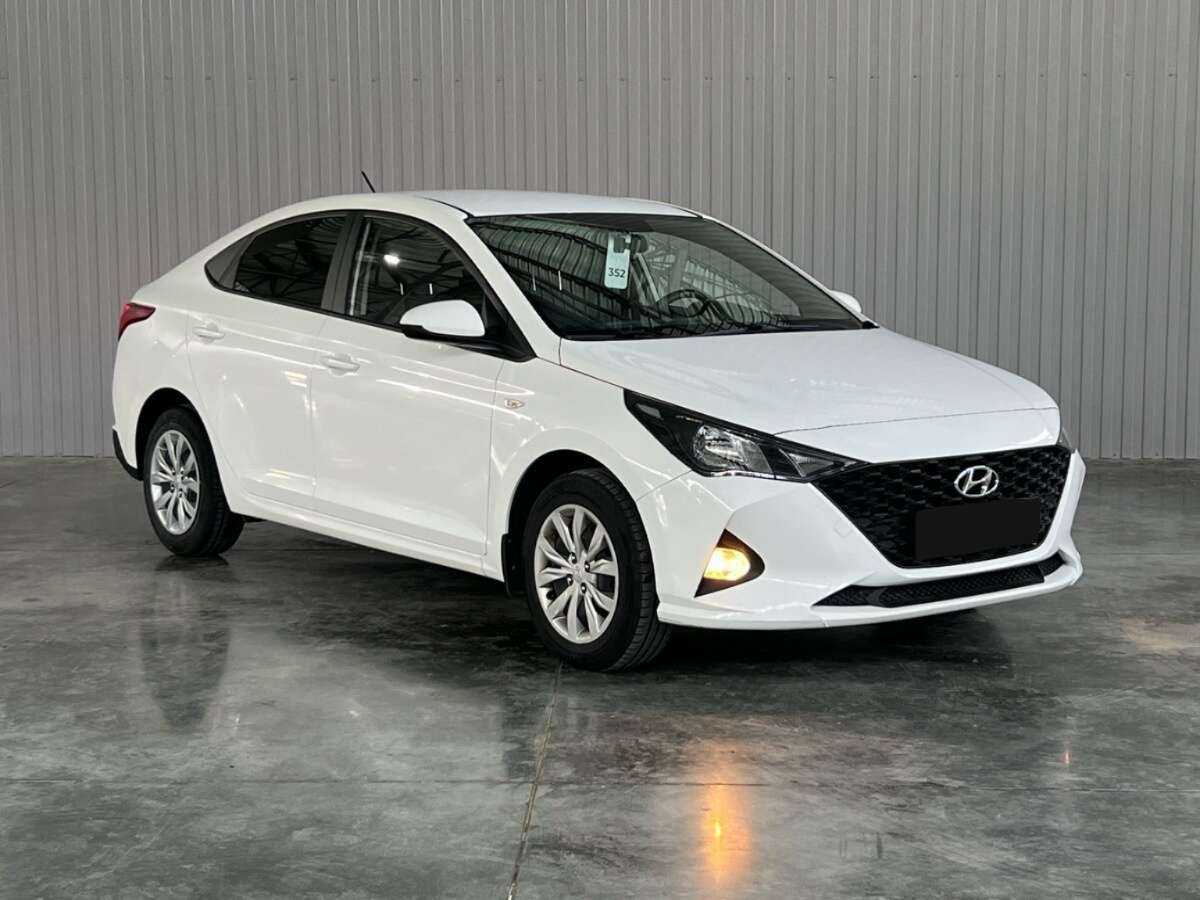 Б/У Хендай Солярис 2021 года. Фото: #2