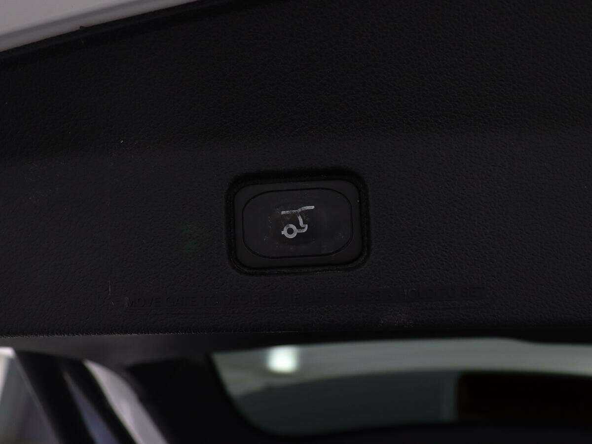 Ford Explorer 2016 года с пробегом. Фото: #15