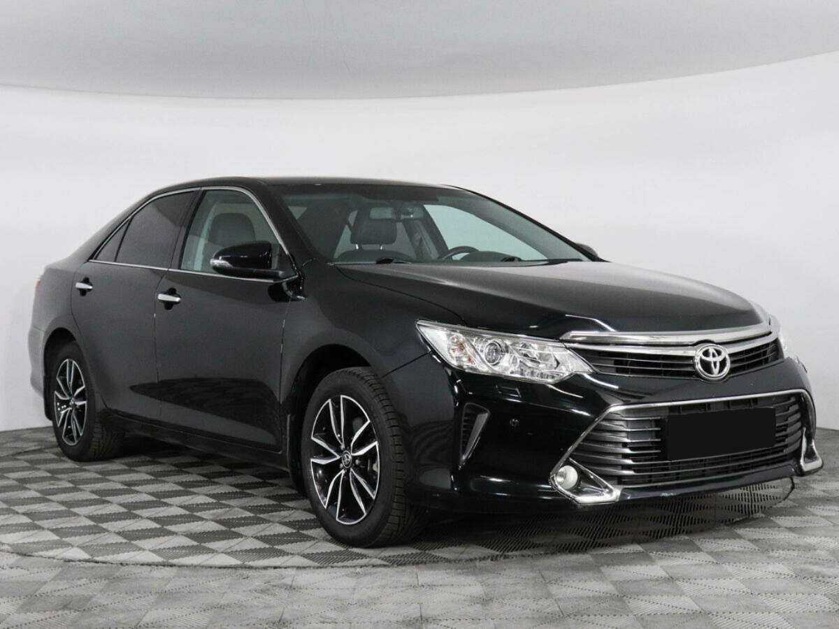 Toyota Camry 2016 года с пробегом. Фото: #2