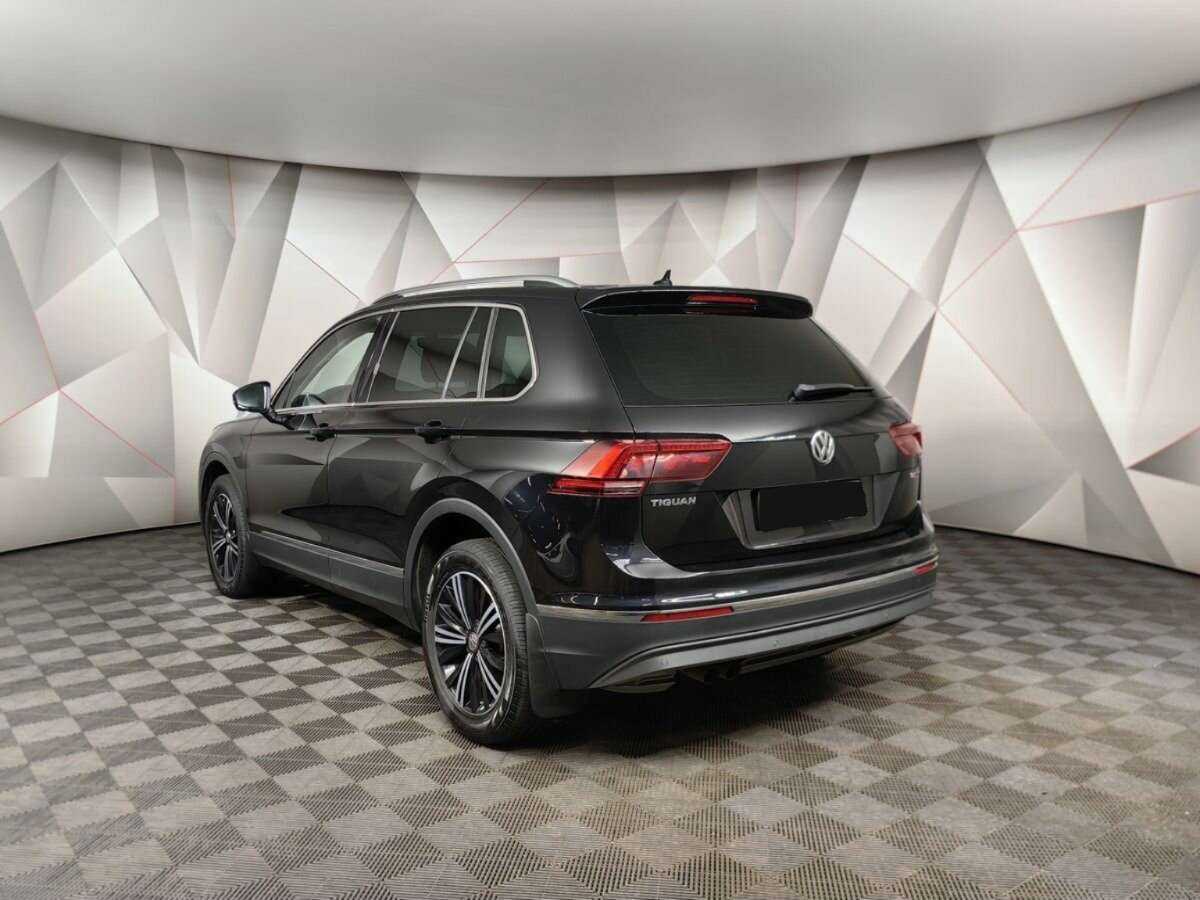 Volkswagen Tiguan 2018 года с пробегом. Фото: #3