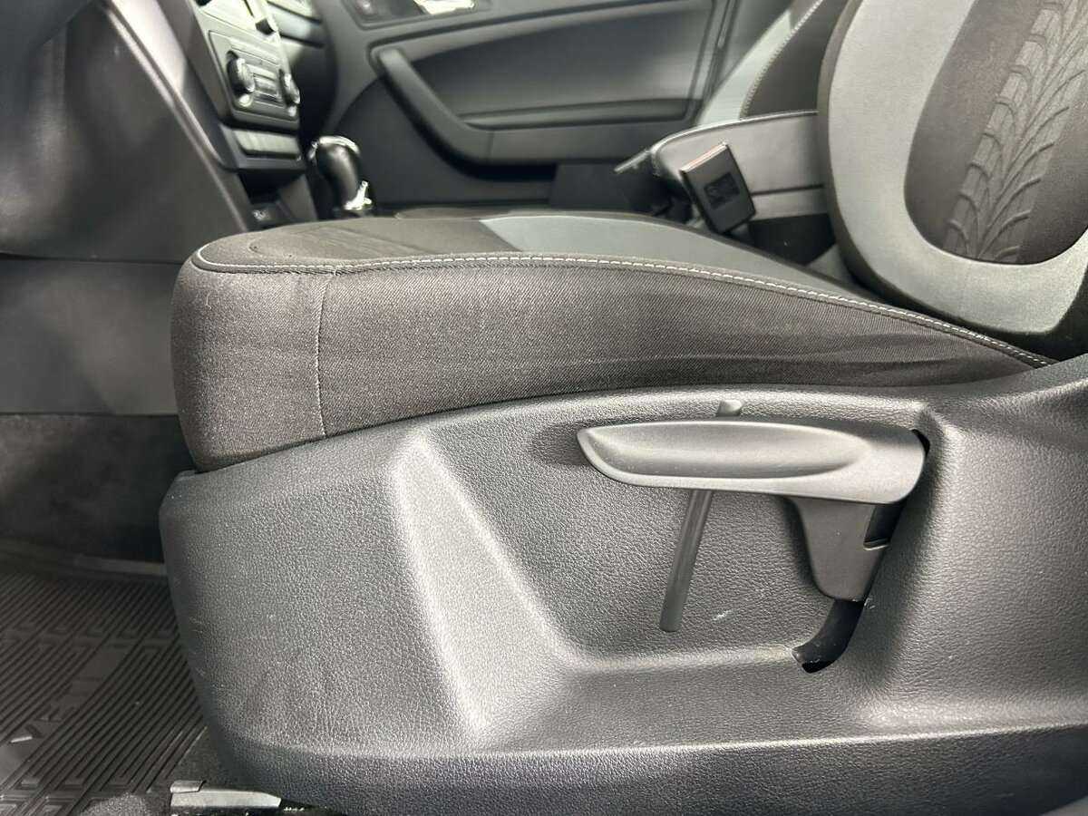 Б/У Шкода Йети 2017 года. Фото: #9