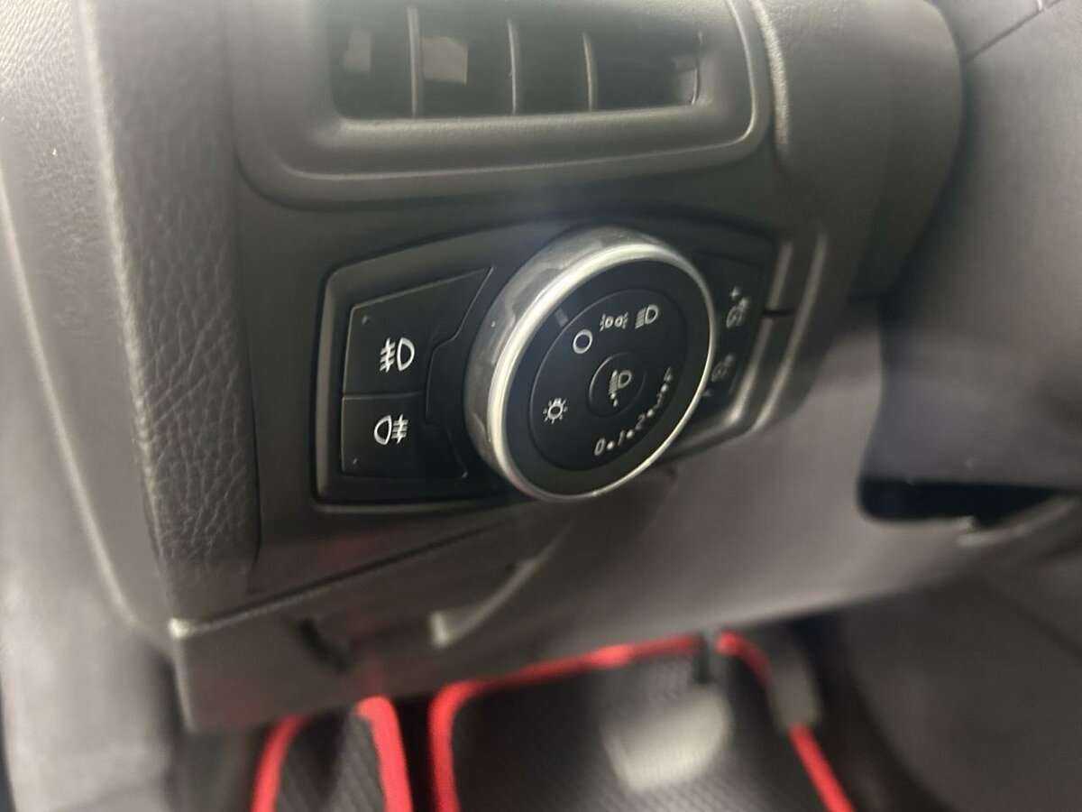 Б/У Форд Фокус 2016 года. Фото: #8