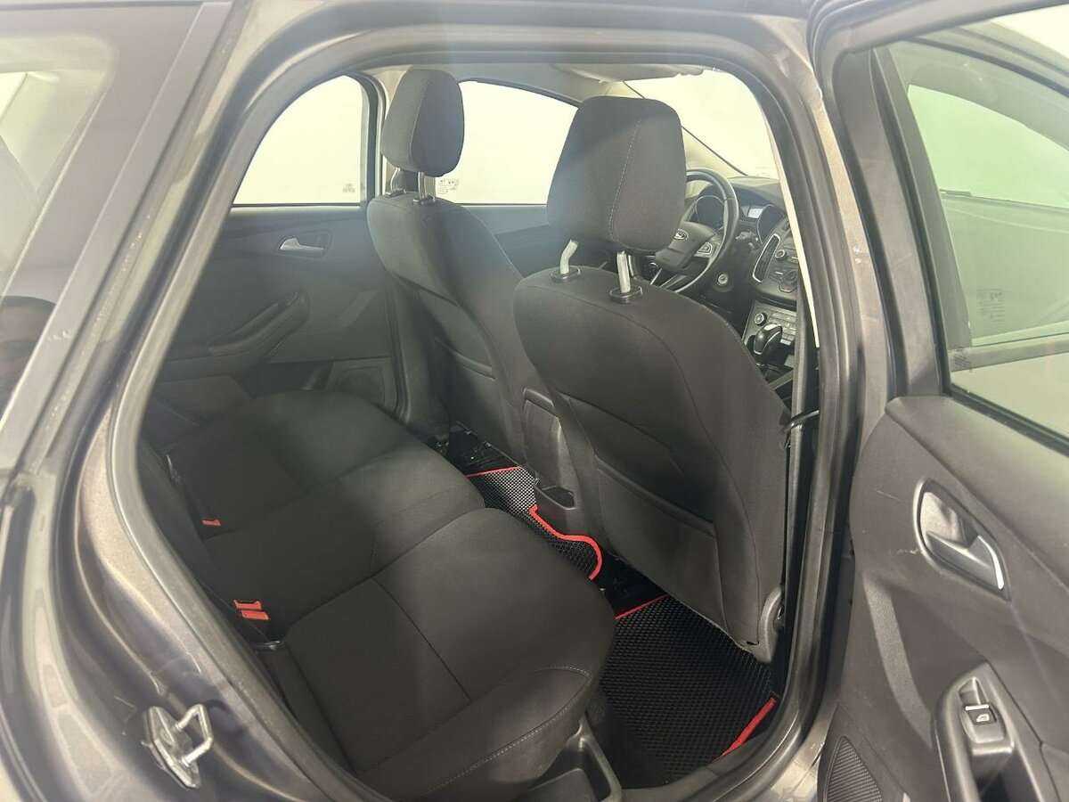 Б/У Форд Фокус 2016 года. Фото: #15