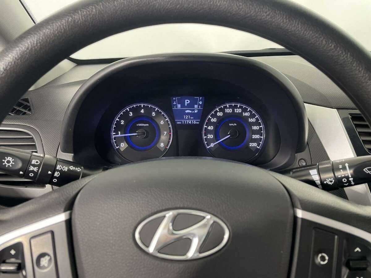 Б/У Хендай Солярис 2012 года. Фото: #10