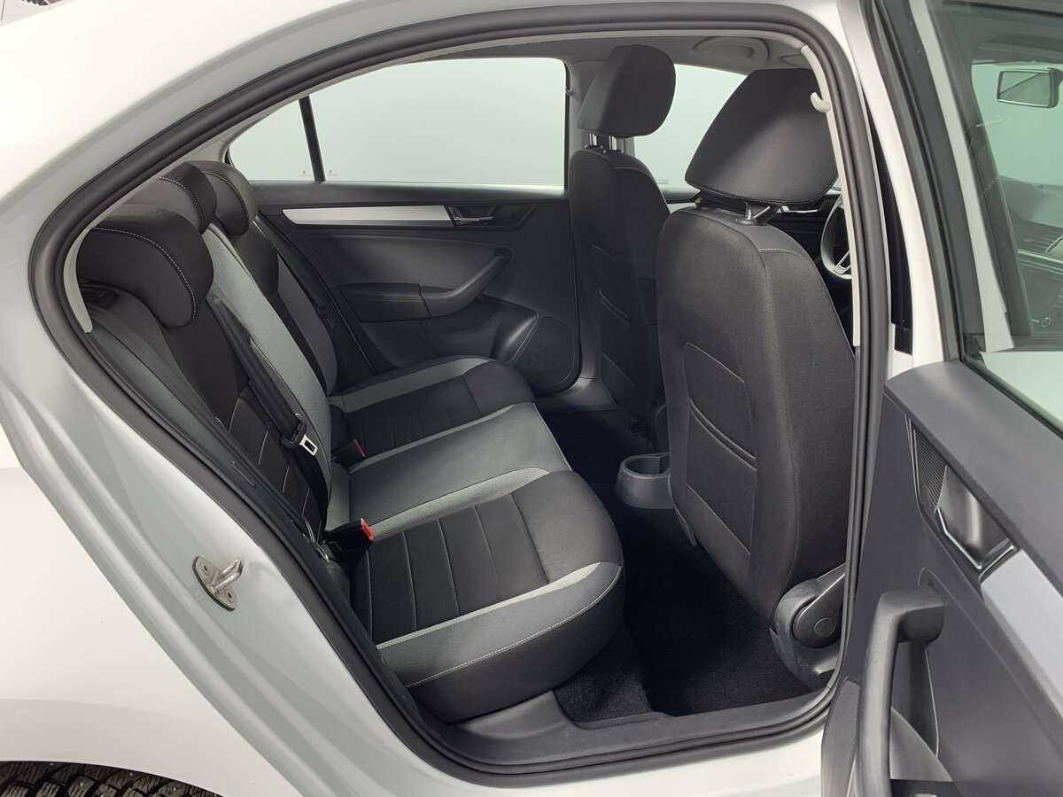 Б/У Шкода Рапид 2019 года. Фото: #15