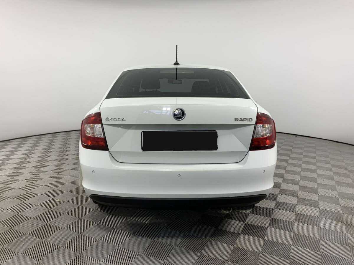 Б/У Шкода Рапид 2019 года. Фото: #5