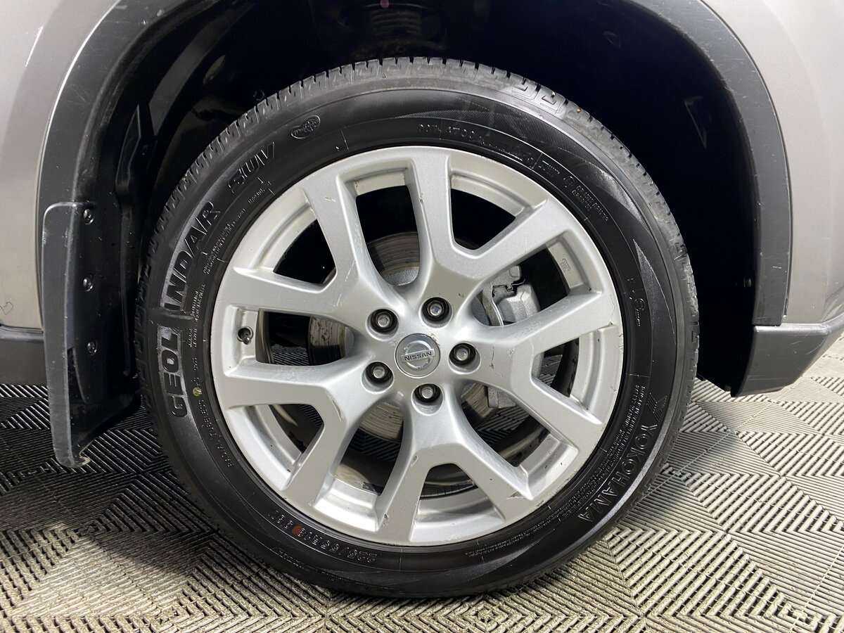 Б/У Ниссан Икс-Трейл 2012 года. Фото: #17