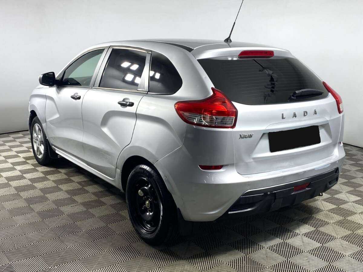 Б/У Лада (ВАЗ) ИКСРЭЙ 2016 года. Фото: #6
