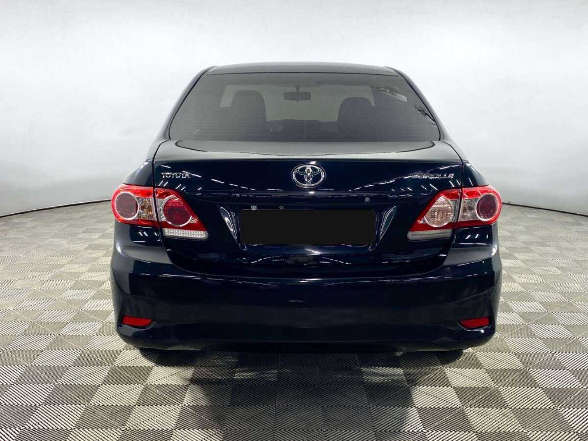 Б/У Тойота Королла 2012 года. Фото: #4