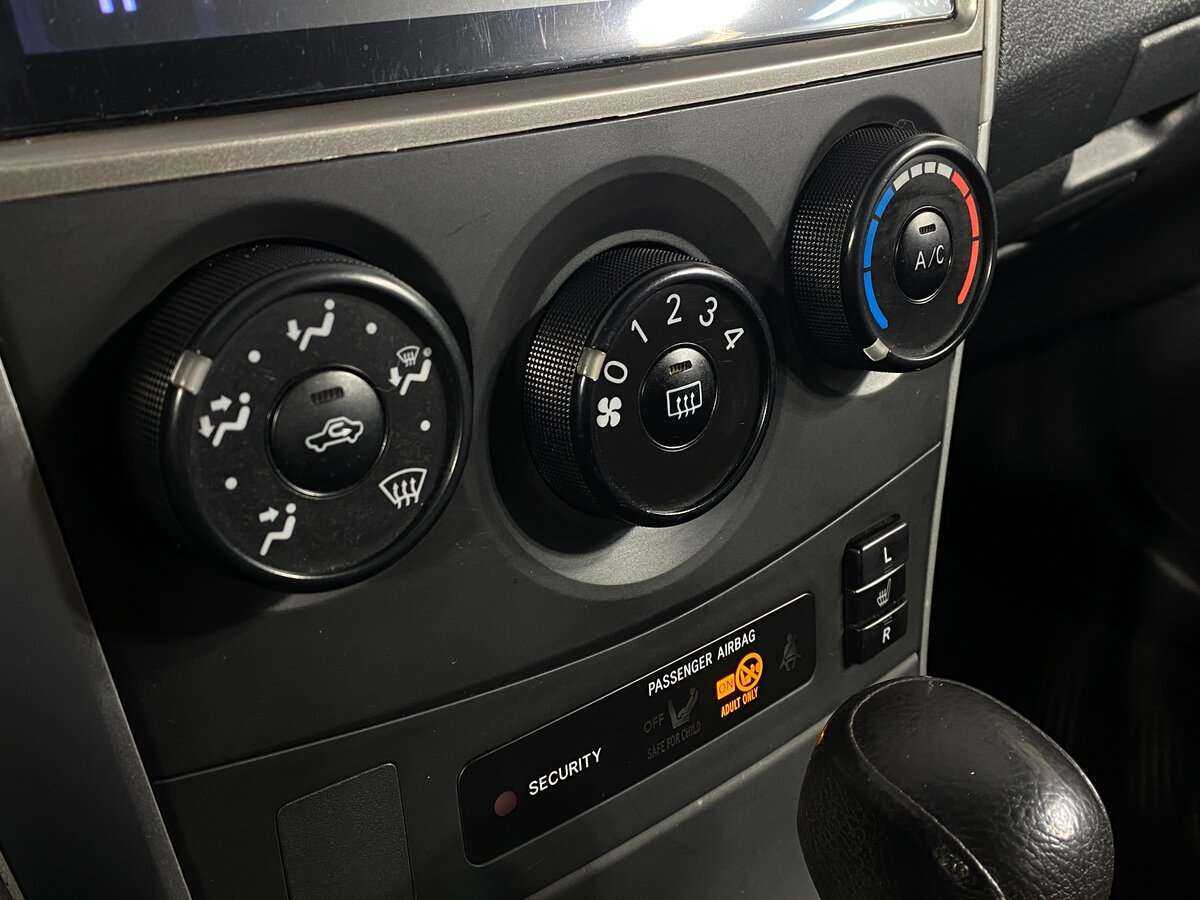 Б/У Тойота Королла 2012 года. Фото: #11