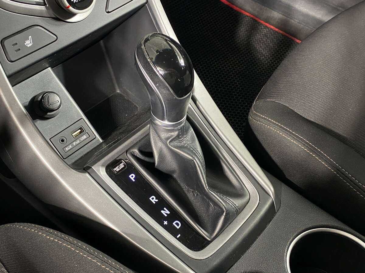 Б/У Хендай Елантра 2015 года. Фото: #12