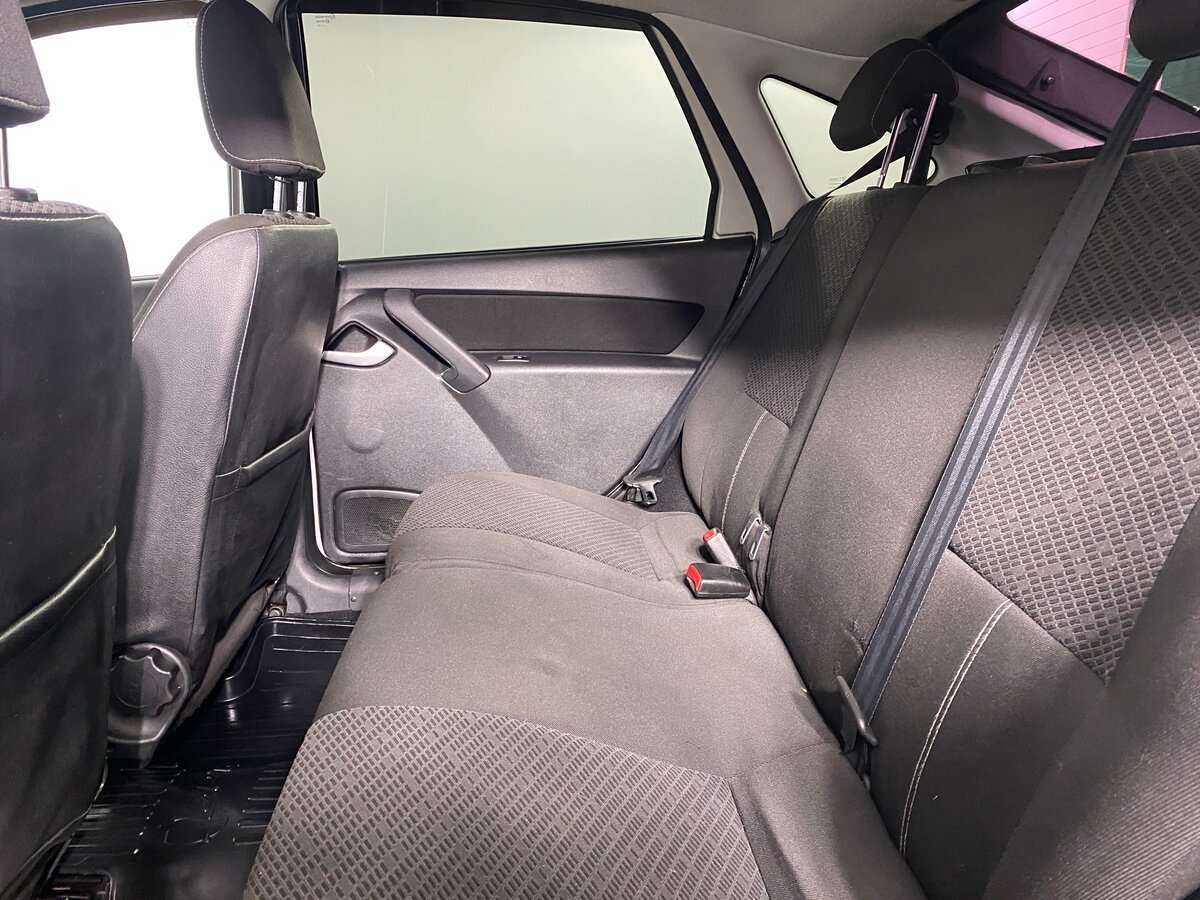 Б/У Лада (ВАЗ) Гранта 2014 года. Фото: #8