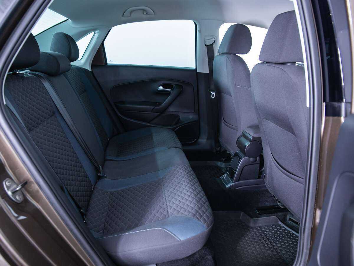 Б/У Фольксваген Поло 2019 года. Фото: #9