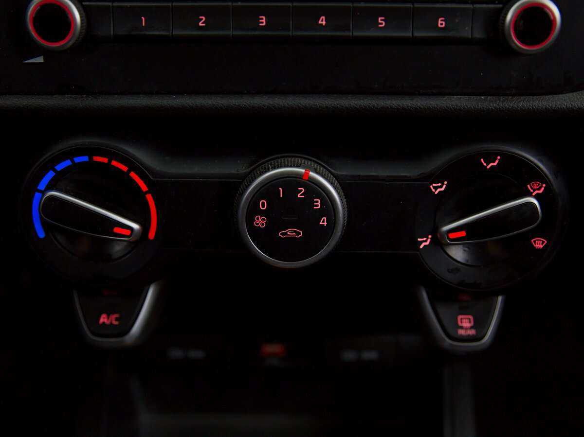 Б/У Киа Рио 2020 года. Фото: #7