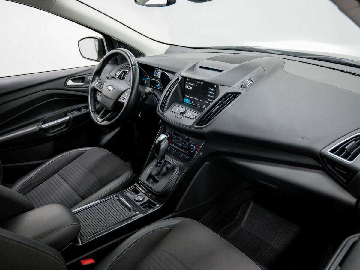 Б/У Форд Куга 2019 года. Фото: #10