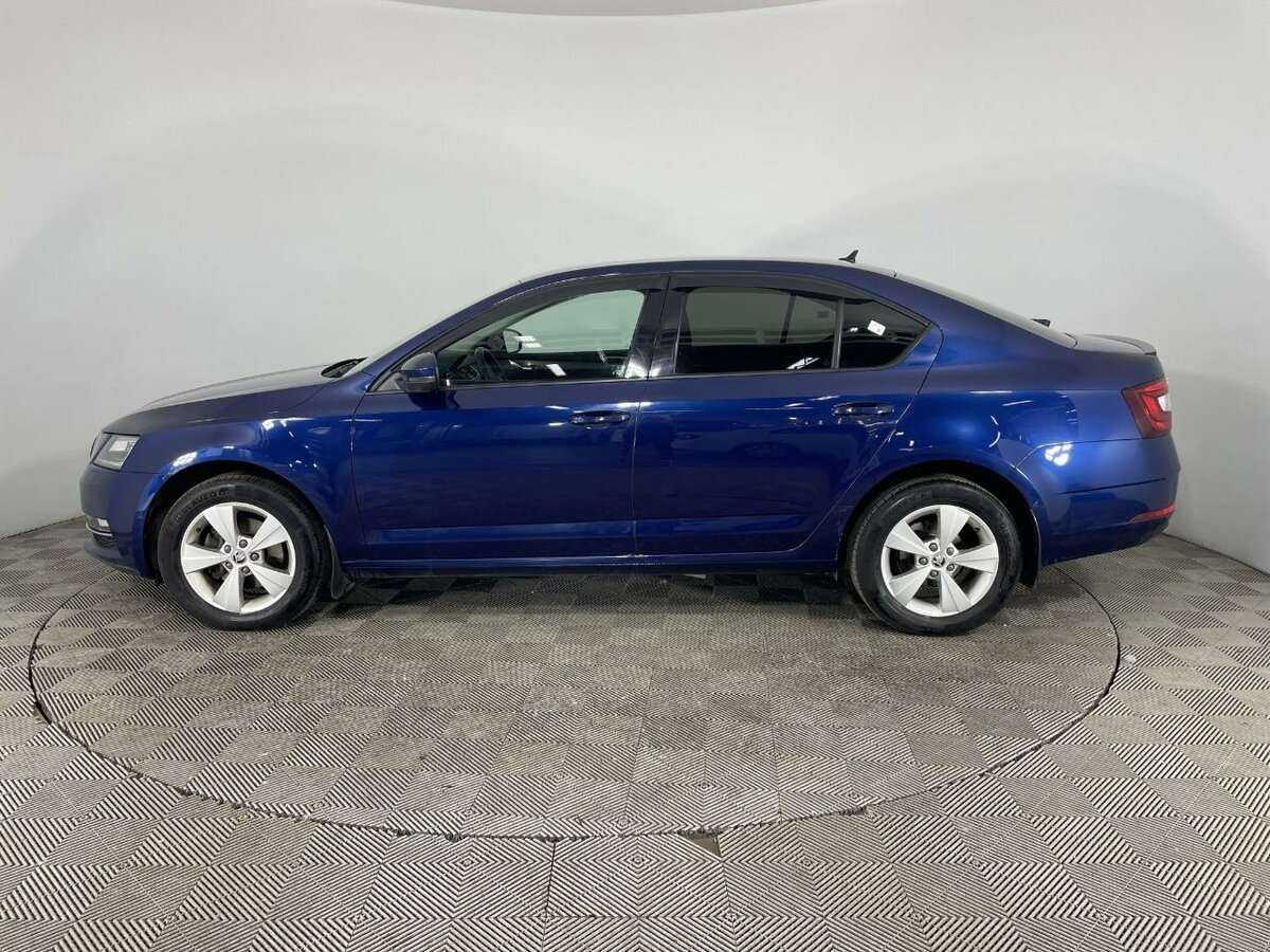 Б/У Шкода Октавия 2017 года. Фото: #4