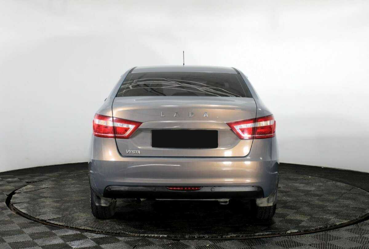 Б/У Лада (ВАЗ) Веста 2017 года. Фото: #5