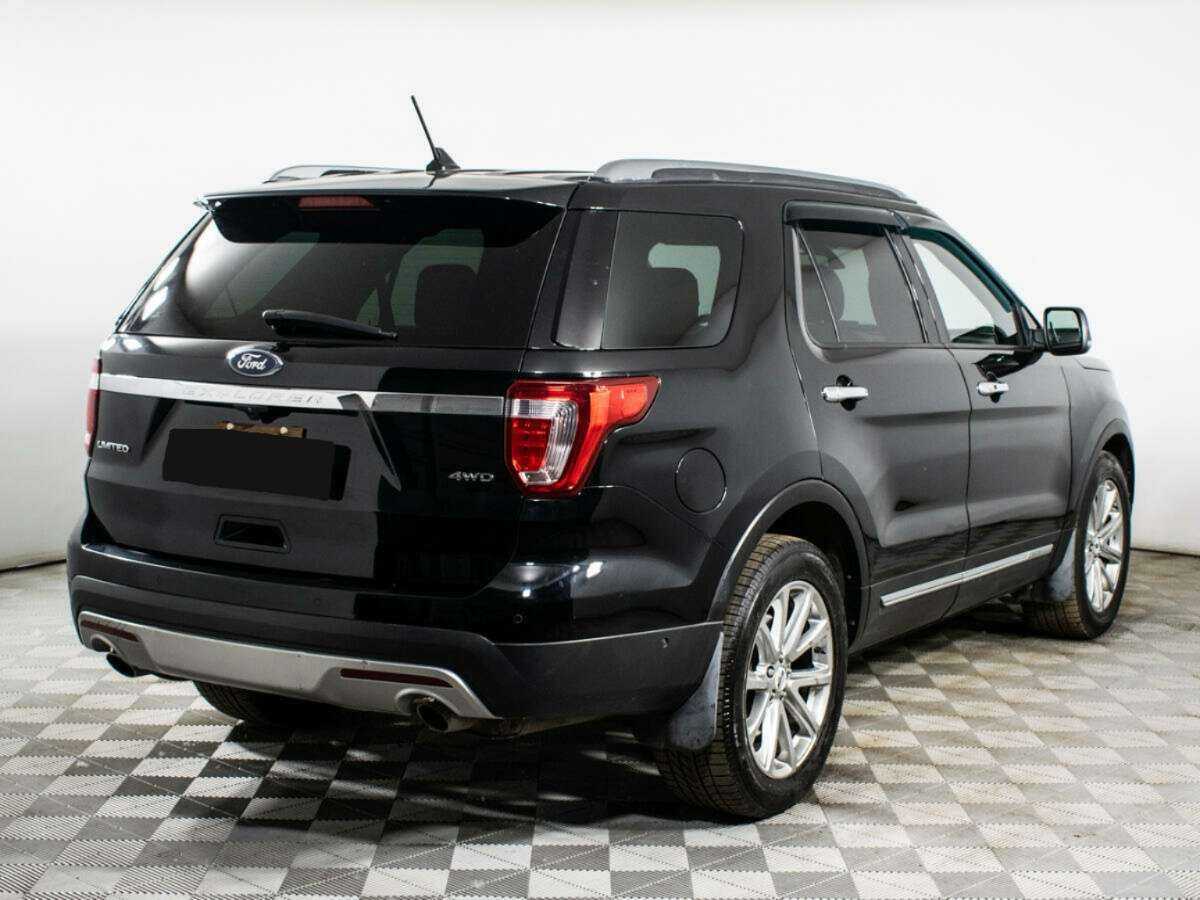 Ford Explorer 2016 года с пробегом. Фото: #4
