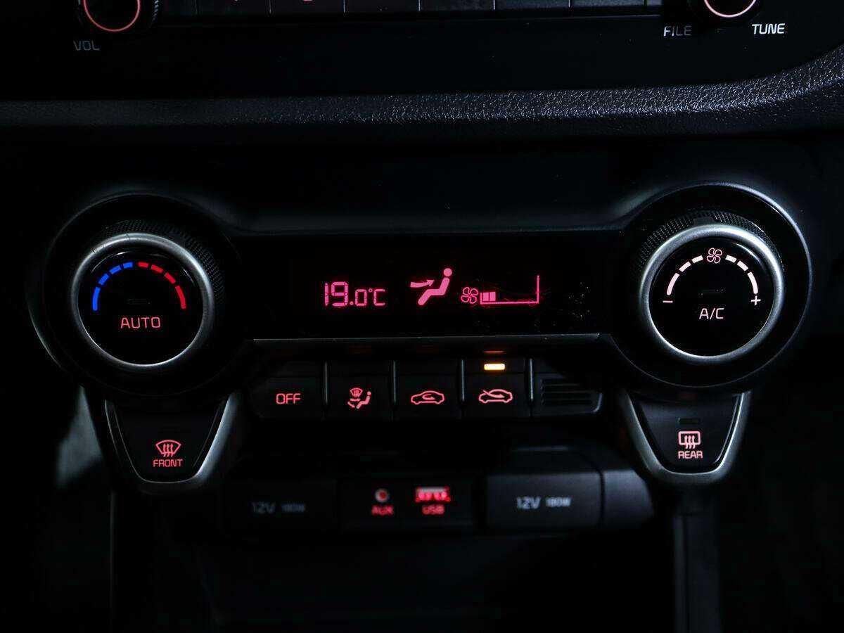 Б/У Киа Рио 2019 года. Фото: #18