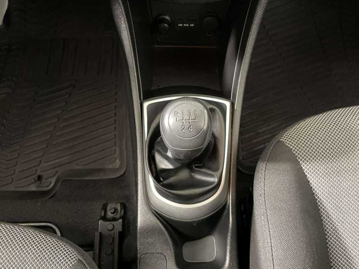 Б/У Хендай Солярис 2014 года. Фото: #12