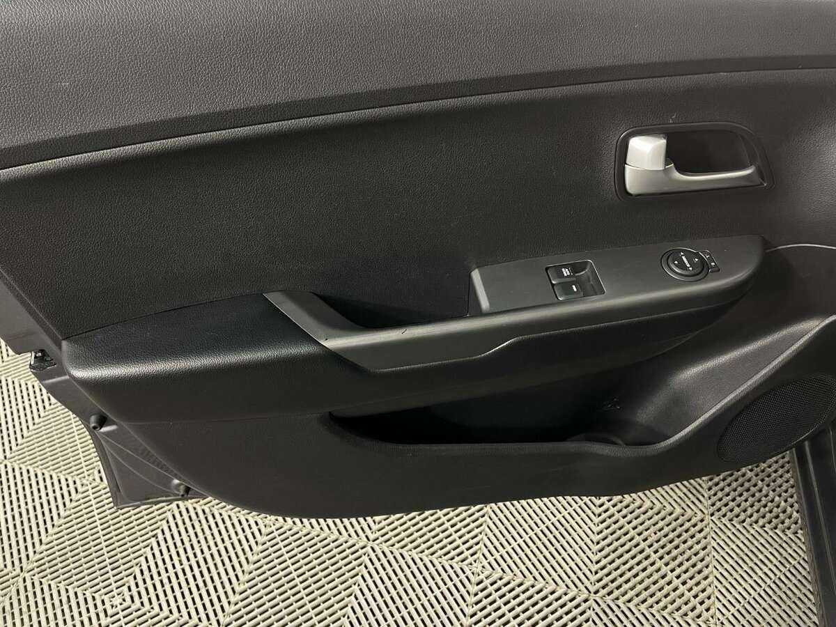 Б/У Киа Рио 2016 года. Фото: #7