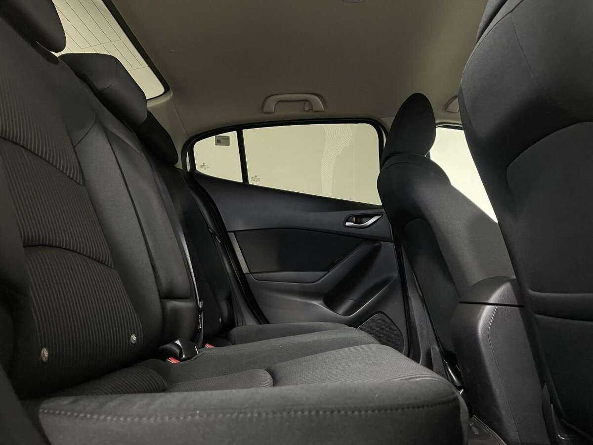 Б/У Мазда 3 2014 года. Фото: #16