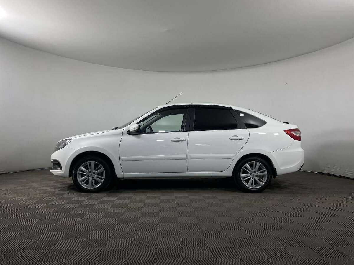 Б/У Лада (ВАЗ) Гранта 2021 года. Фото: #4