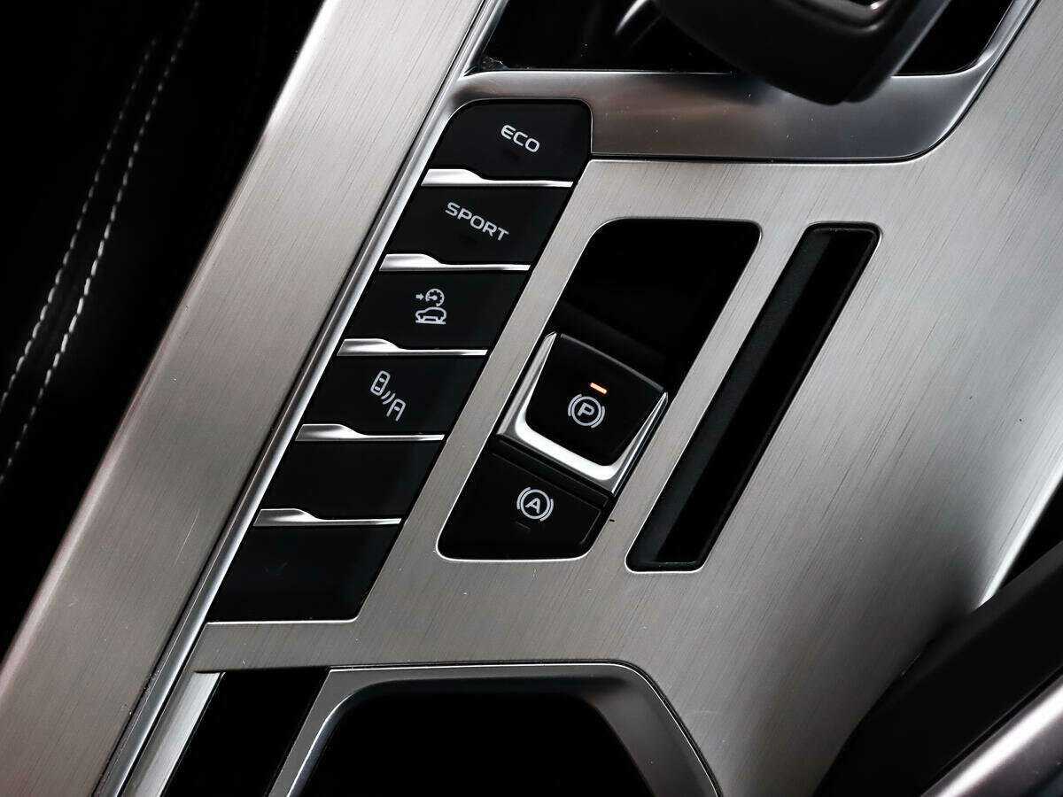 Б/У Джили Кулрэй 2021 года. Фото: #10