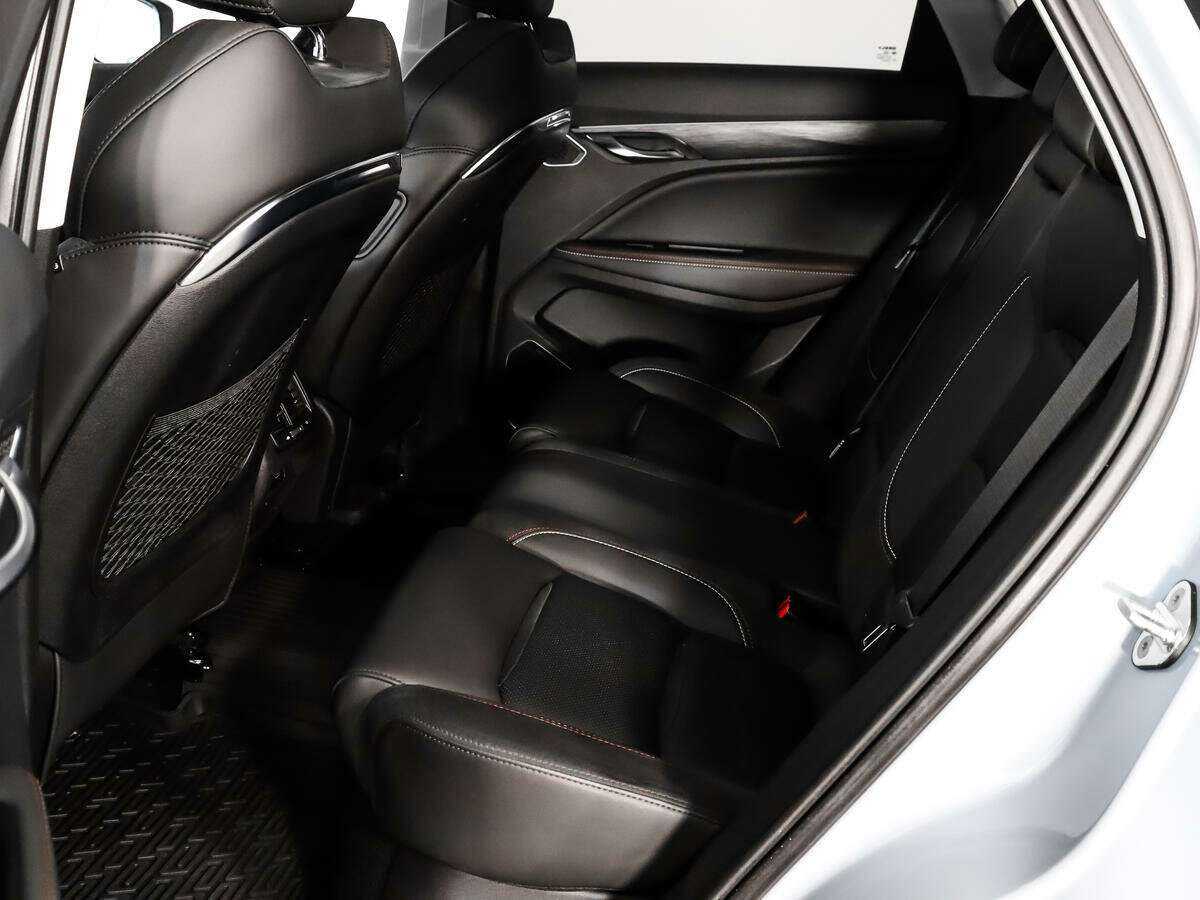 Geely Tugella 2022 года с пробегом. Фото: #11