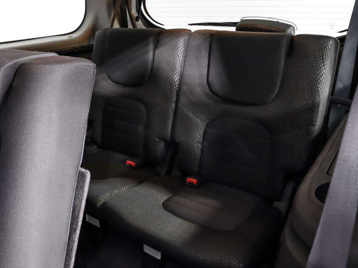 Б/У Ниссан Патфайндер 2012 года. Фото: #10