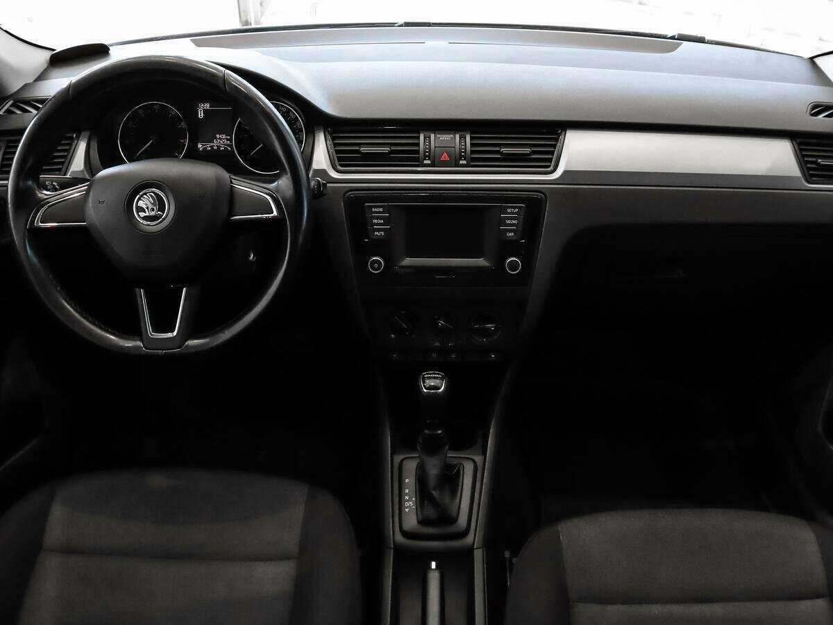 Б/У Шкода Рапид 2016 года. Фото: #10