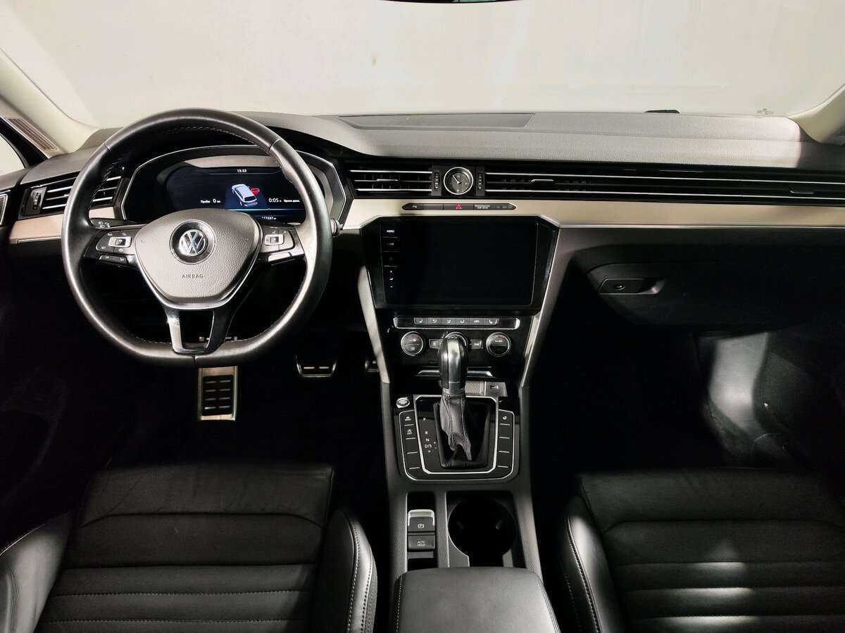 Volkswagen Passat 2019 года с пробегом. Фото: #14
