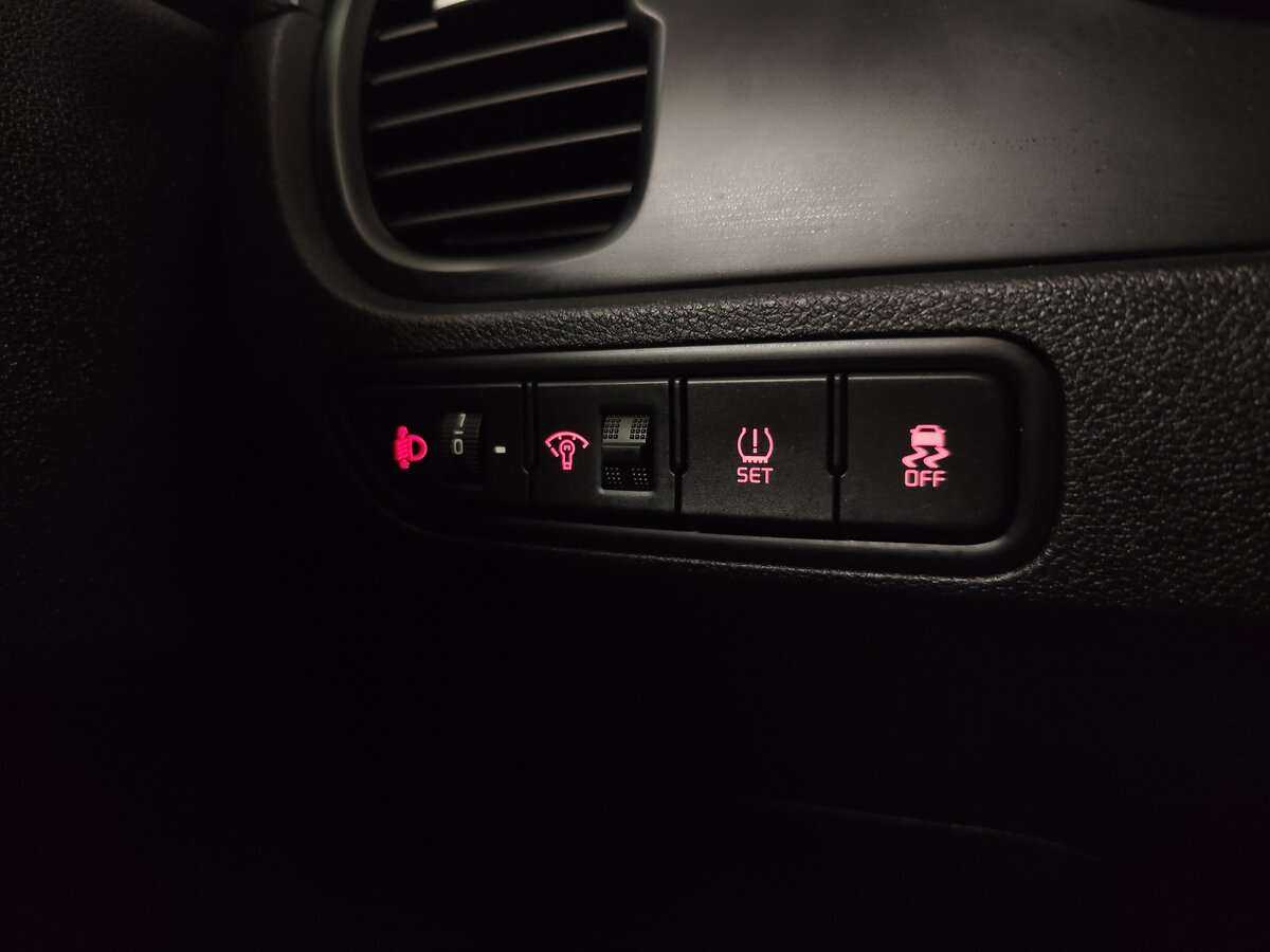 Б/У Киа Рио 2018 года. Фото: #9