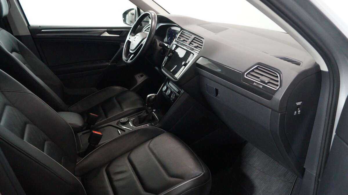 Volkswagen Tiguan 2018 года с пробегом. Фото: #6