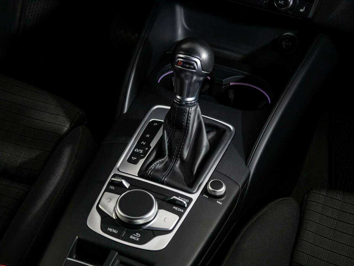 Audi A3 2017 года с пробегом. Фото: #12