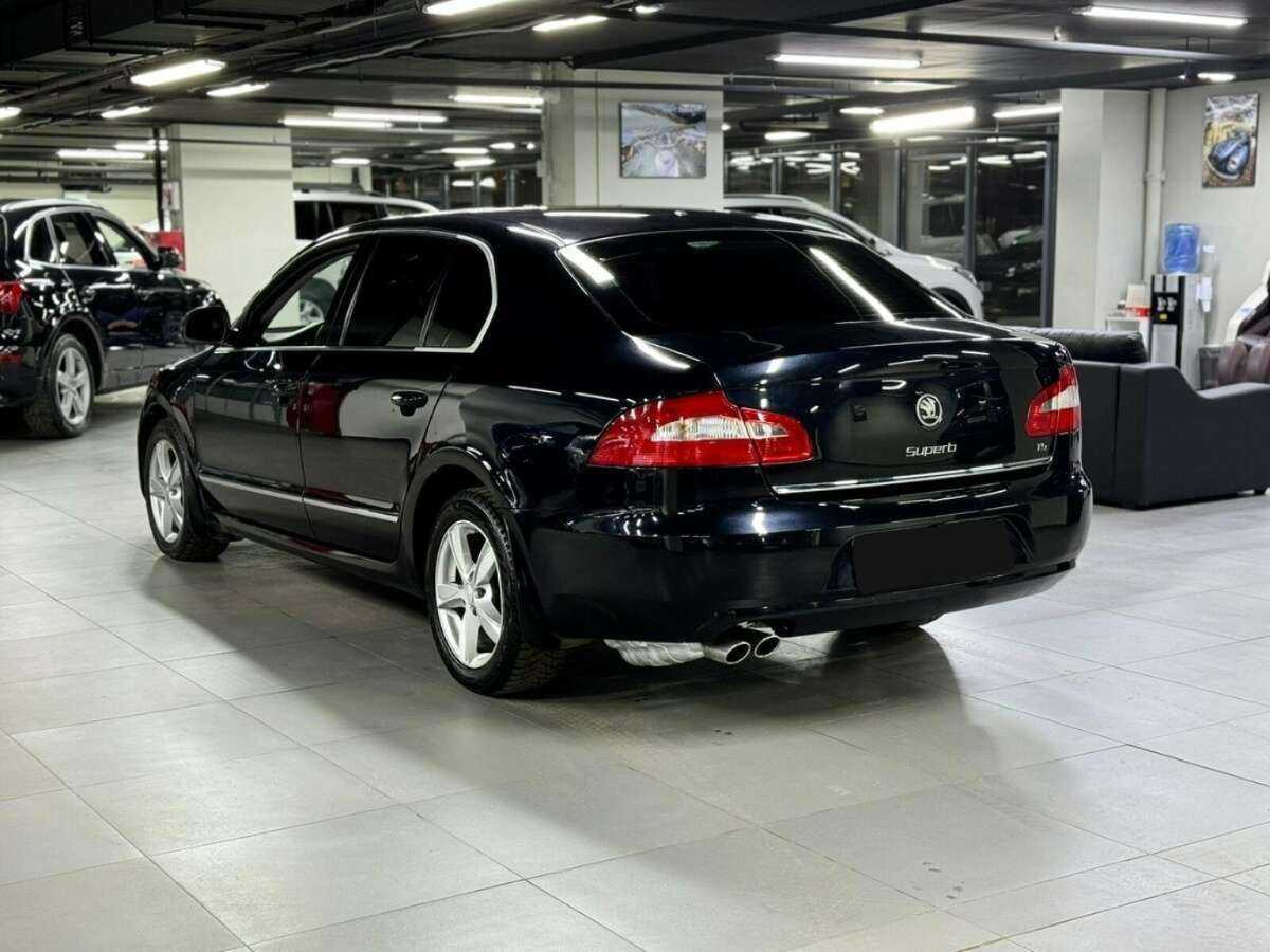 Б/У Шкода Суперб 2013 года. Фото: #4