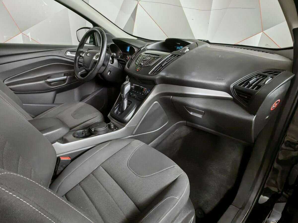 Б/У Форд Куга 2016 года. Фото: #8