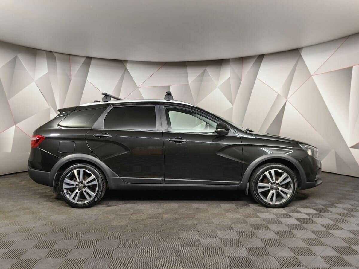 Б/У Лада (ВАЗ) Веста 2019 года. Фото: #6