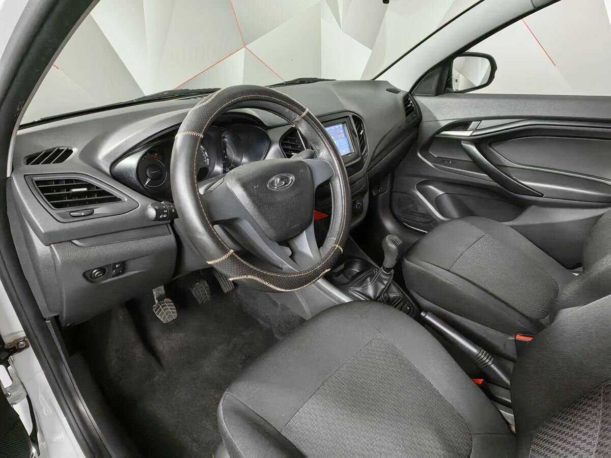 Б/У Лада (ВАЗ) Веста 2017 года. Фото: #13