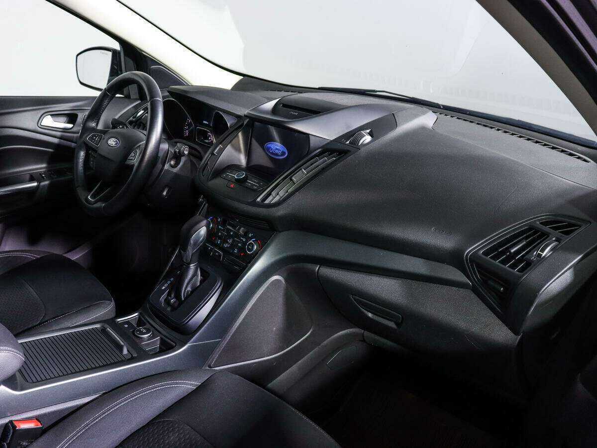 Б/У Форд Куга 2018 года. Фото: #6