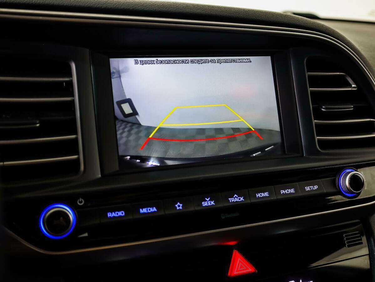 Б/У Хендай Елантра 2019 года. Фото: #11