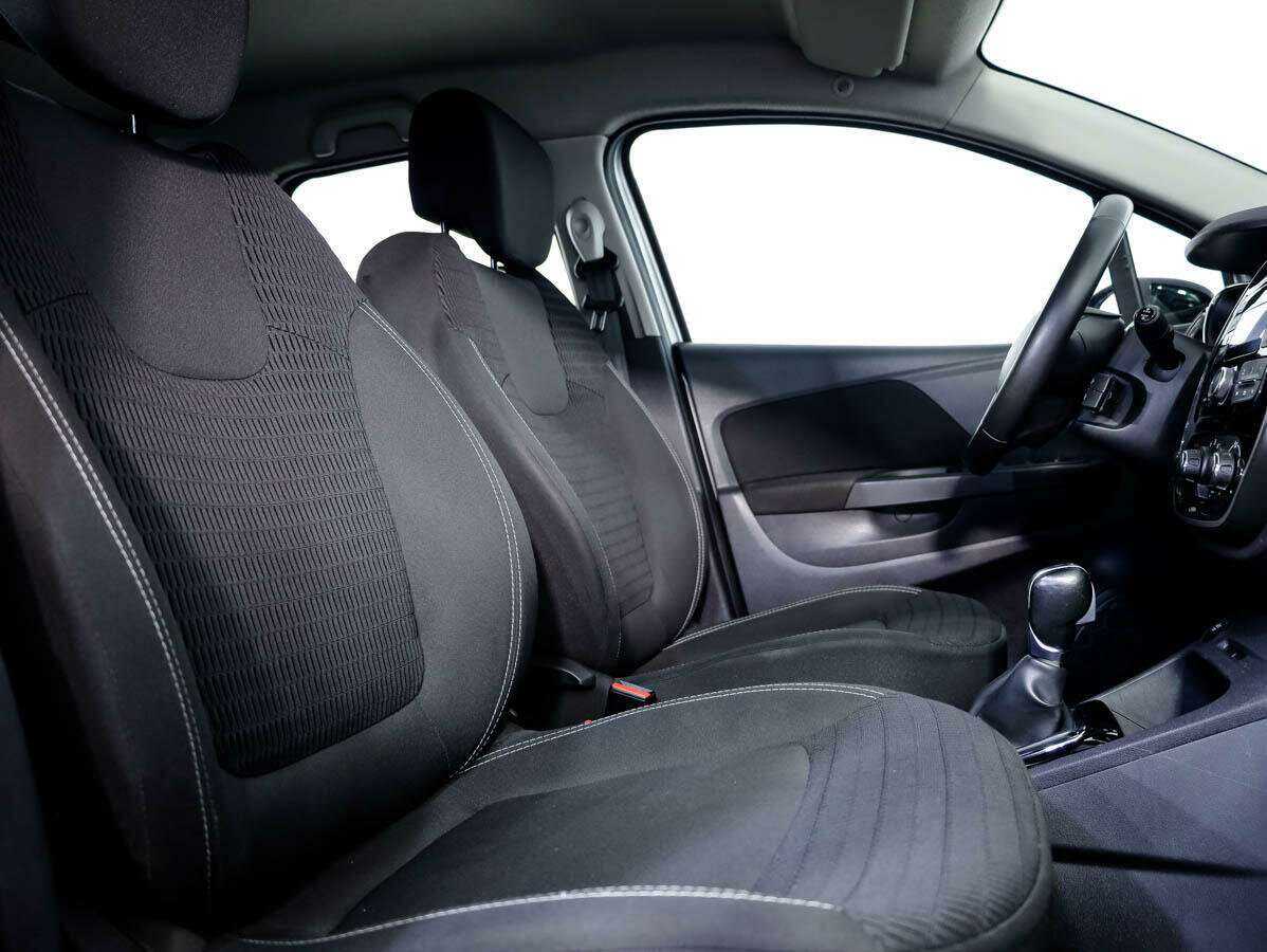 Б/У Рено Каптюр 2019 года. Фото: #8