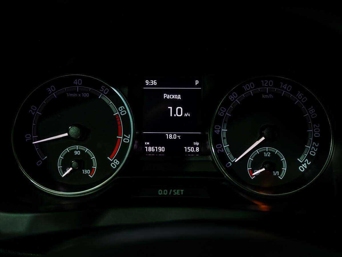 Б/У Шкода Рапид 2018 года. Фото: #16