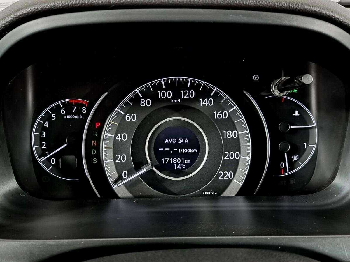 Б/У Хонда ЦР-В 2013 года. Фото: #10